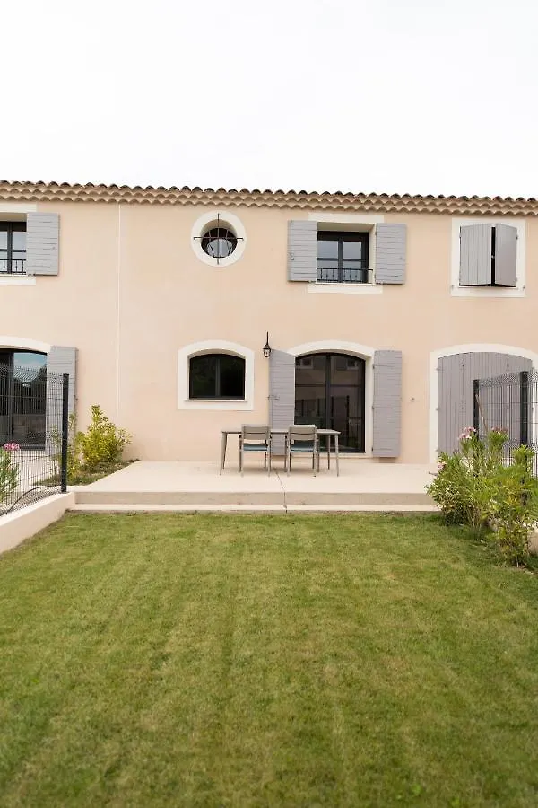 Maison Lavande Du Mas Lou Capy Salon-de-Provence 0*,